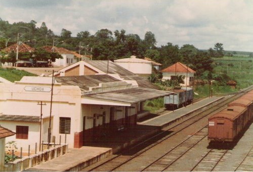 estação ferroviária de Uchôa